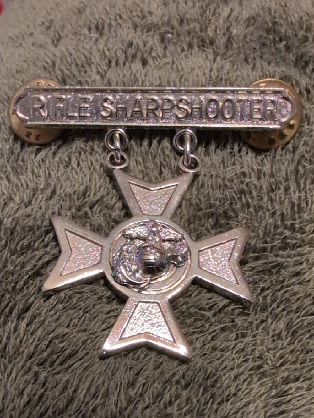 USMC Silver Rifle Sharpshooter Badge Pin